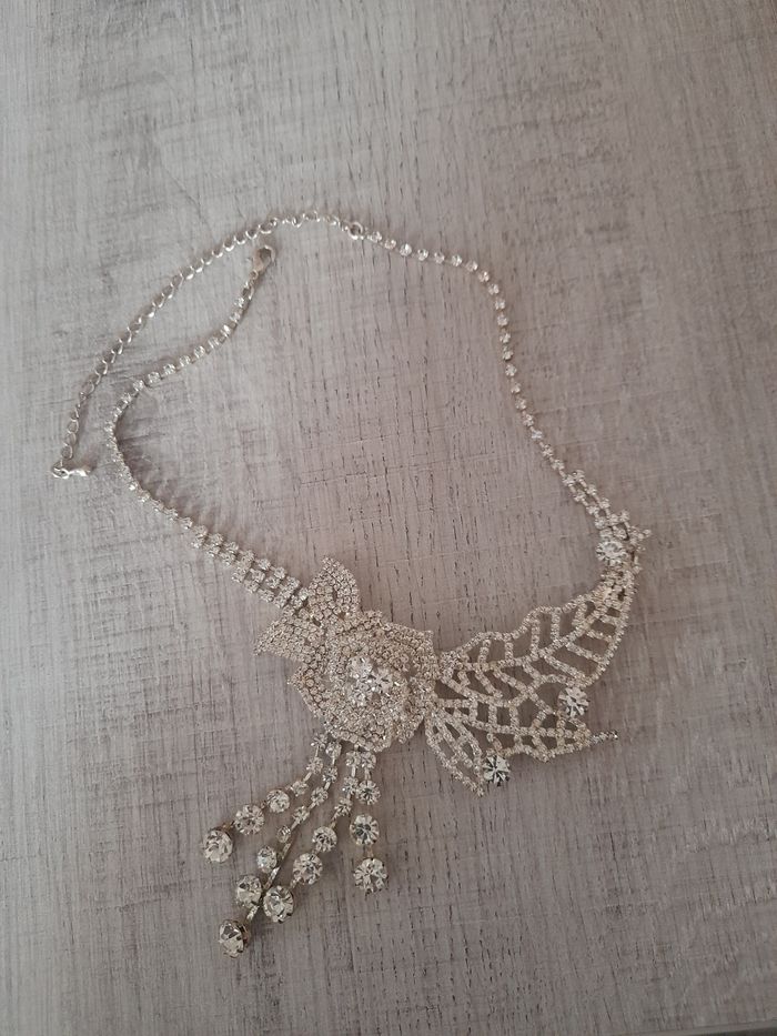 Parure collier et boucle d'oreille - photo numéro 3