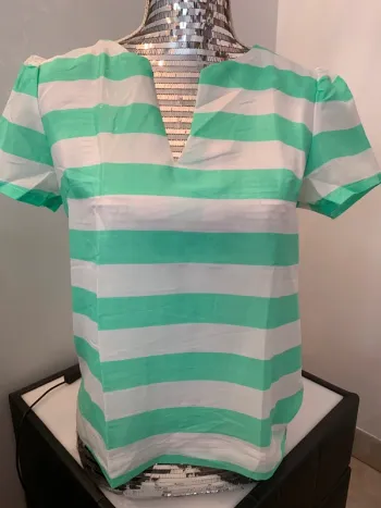 T-shirt à rayures taille M