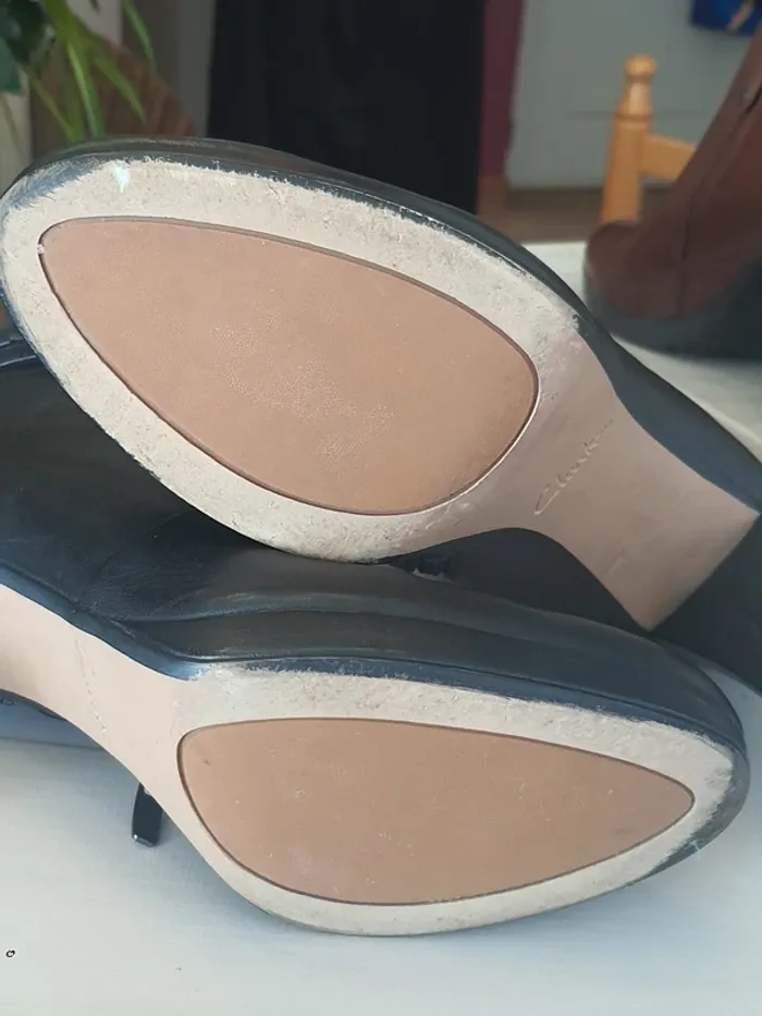 Jolie Bottine noir Clarks Kendra 41 1/2 - photo numéro 17