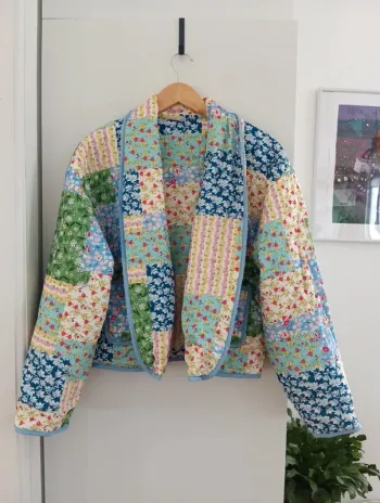 Veste matelassée fleurs multicolore taille M