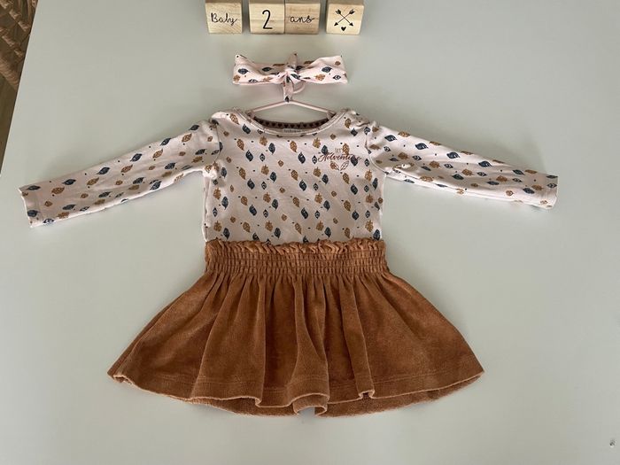 Ensemble robe + bandeau + collants 24 mois - photo numéro 2