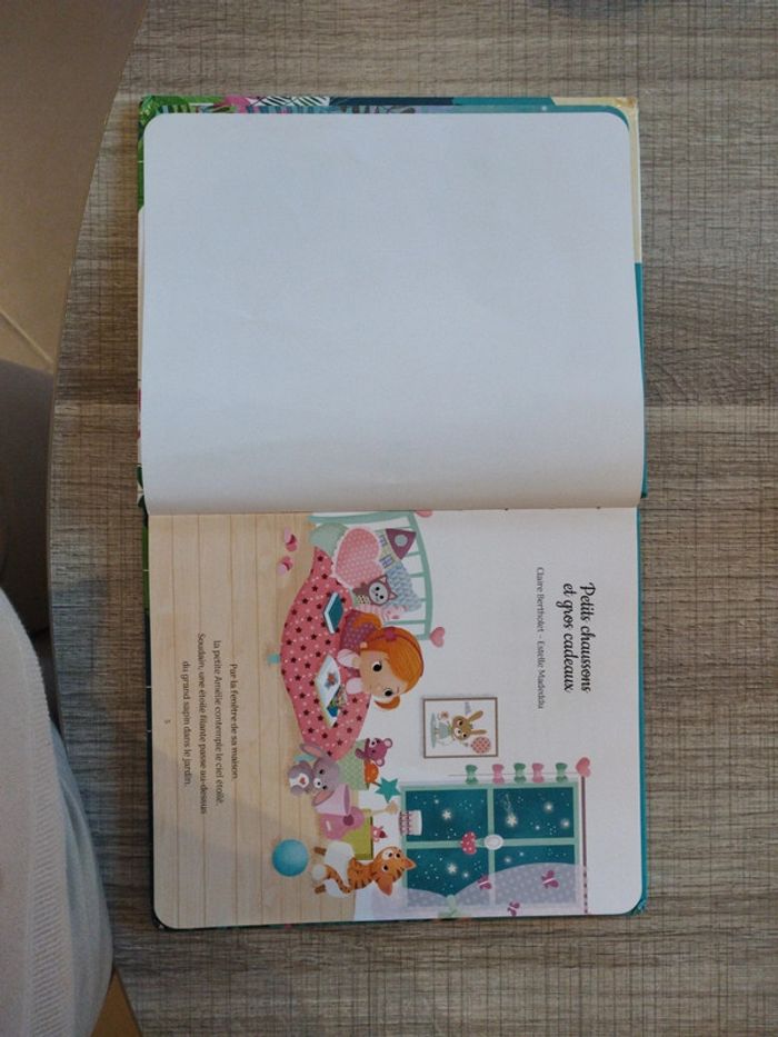 Livre "7 Histoires de Noël" - photo numéro 5