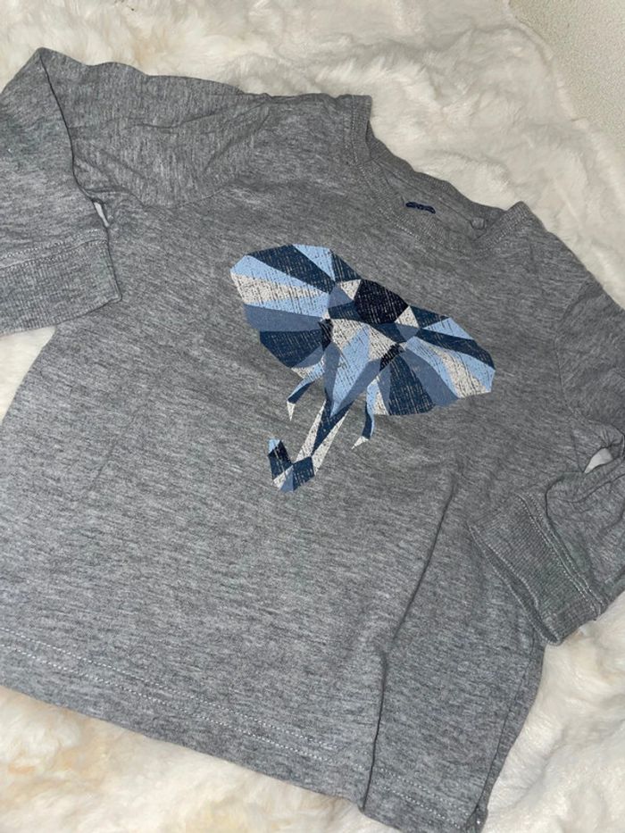 Tee shirt