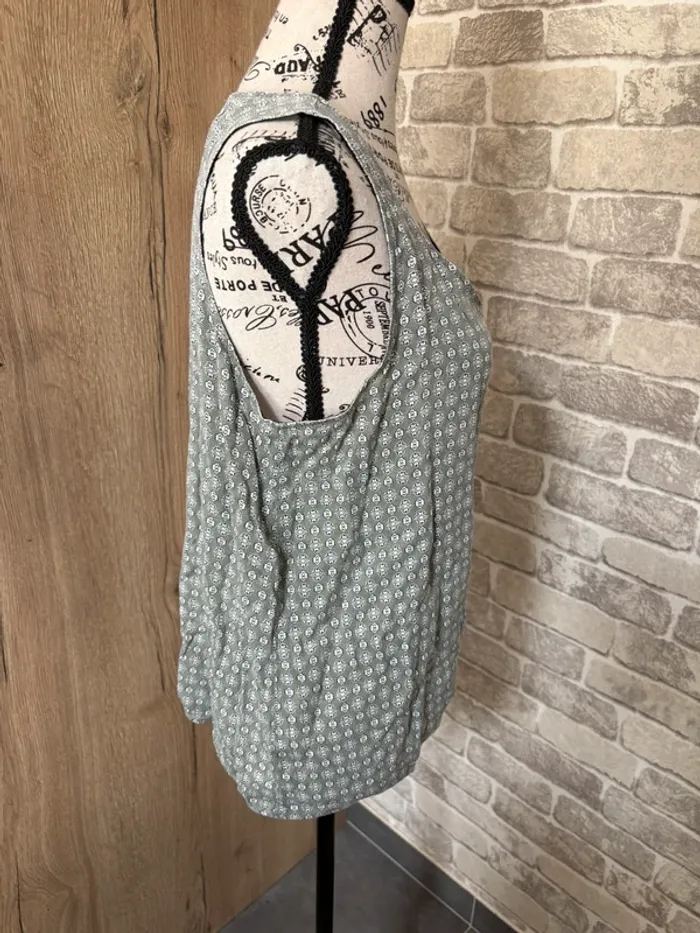 Débardeur femme taille 38/40 - photo numéro 2