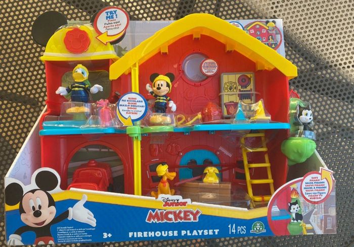 Disney la caserne de pompier Mickey neuve