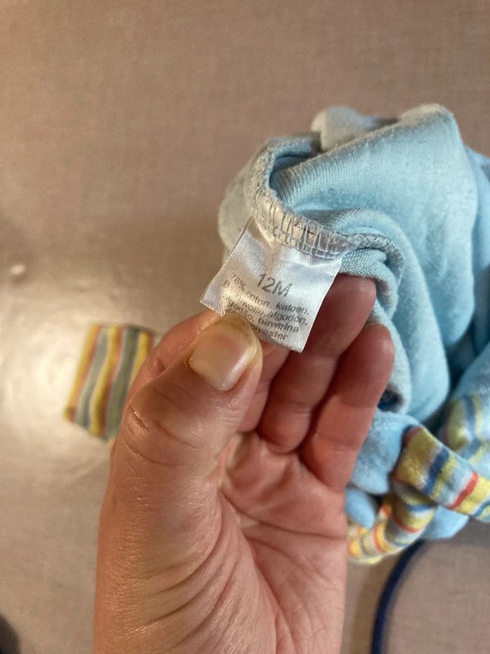 Pyjama velours bébé 12 mois – Petit singe arc-en-ciel - photo numéro 4