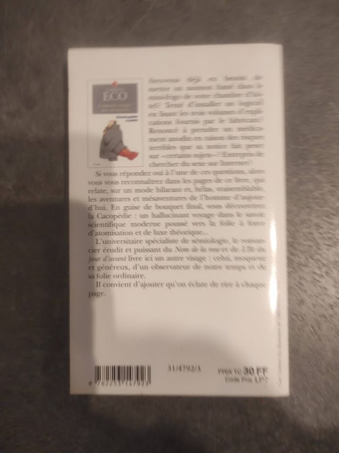 Comment voyager avec un saumon Umberto Eco Livre de Poche 2000 - photo numéro 3