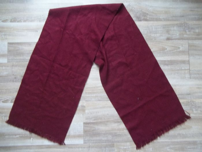 Echarpe bordeaux - photo numéro 2