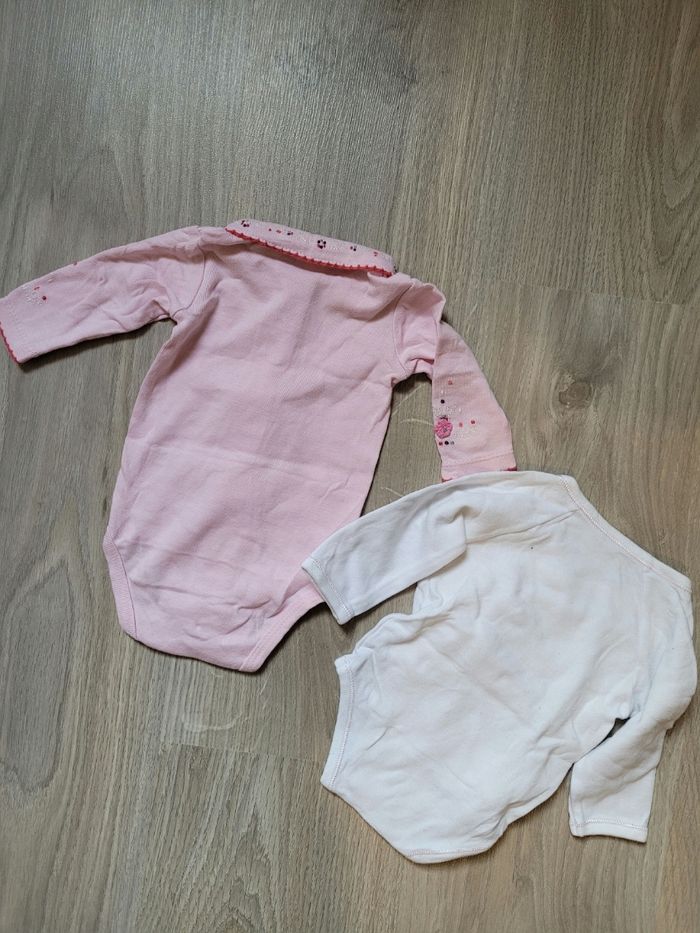 Lot 2 bodies 1 mois 54 cm Sergent-major - photo numéro 4