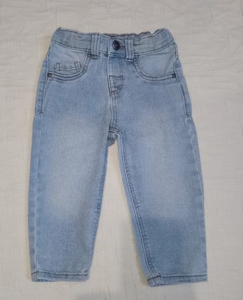 Kiabi pantalon jean bleu clair 18 mois
