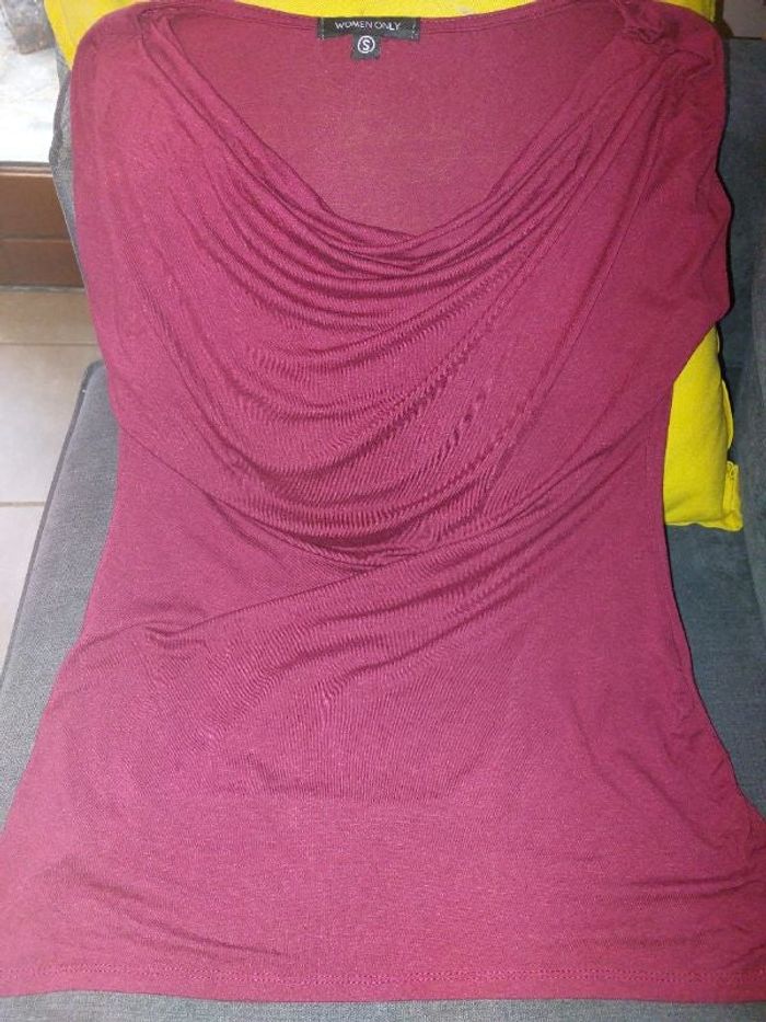 Tee shirt