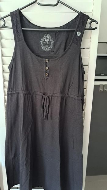 Robe d'été Edc taille S