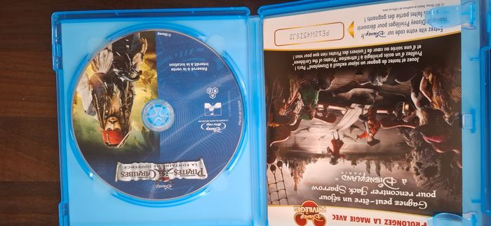 Pirates des Caraïbes 2 et 4 Blu-ray - photo numéro 3