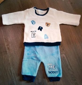 Ensemble chaud bébé garçon 2/4 mois comme neuf