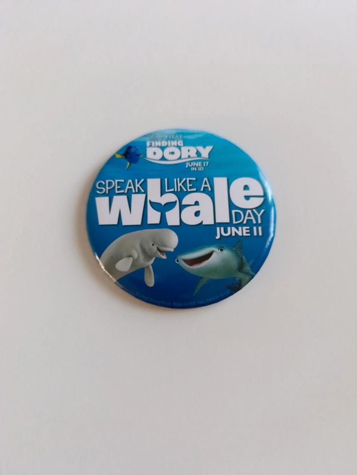 Joli badge finding Dory disney