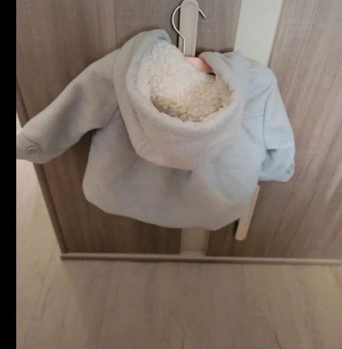Manteau chaud 6 mois - photo numéro 4