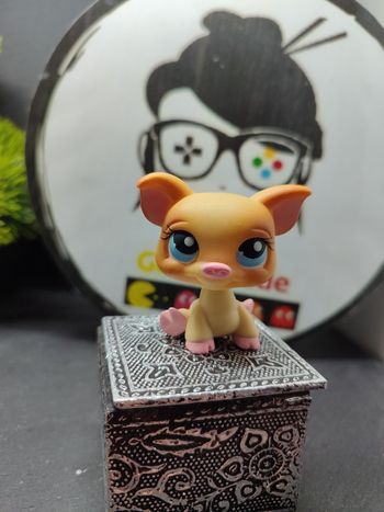 Lps01100 My Littlest Petshop Pet Shop LPS Authentic pig Cochon 266