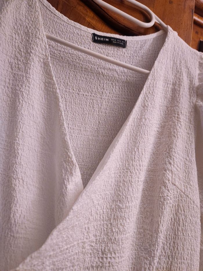 Robe longue blanche neuve - photo numéro 2