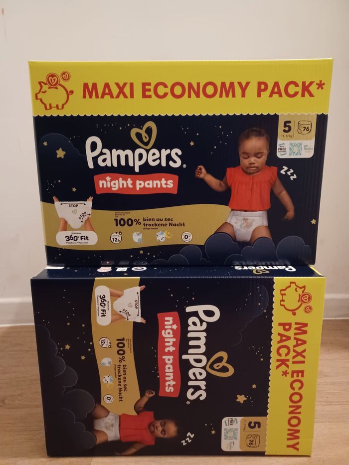 2 Cartons couches Pampers night pants Taille 5