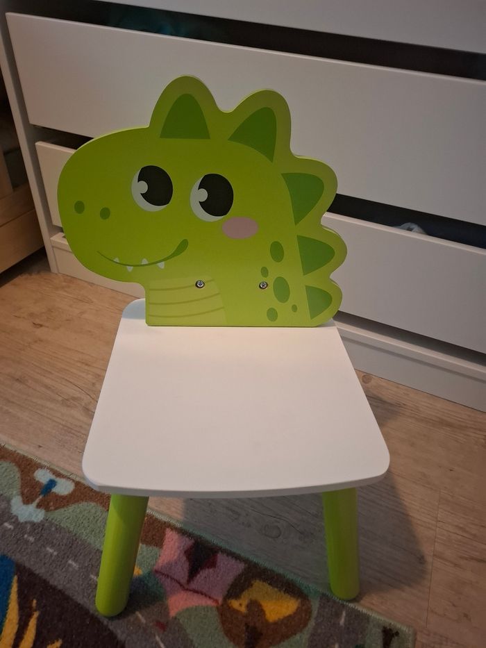 Chaise dino