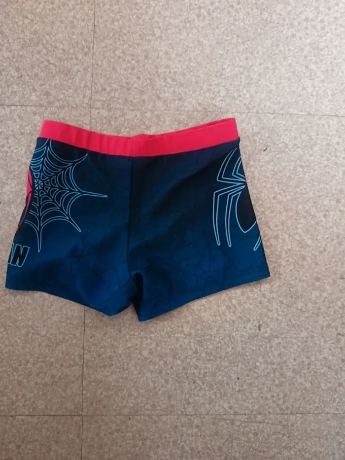 Maillot de bain 5 ans - photo numéro 2