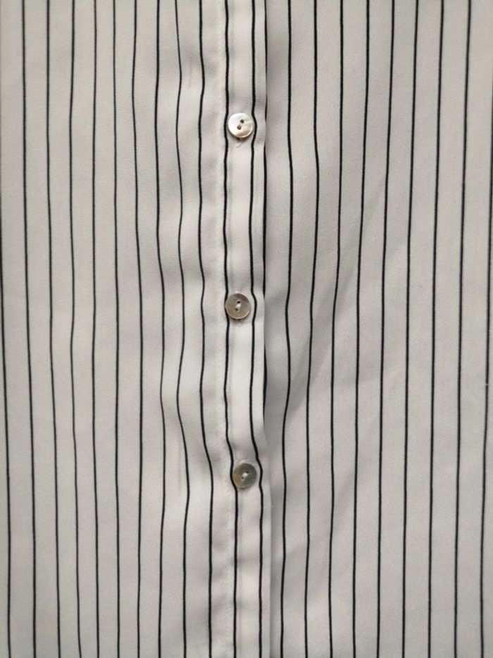 Chemise rayée très classe - photo numéro 3