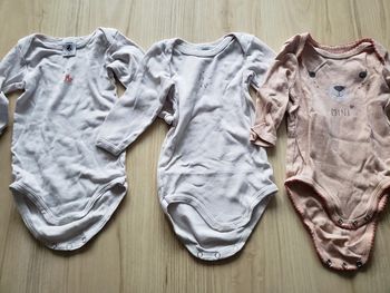 Lot de 3 bodies petit bateau