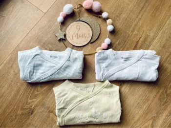 Lot de 3 bodies filles manches longues - 9 mois