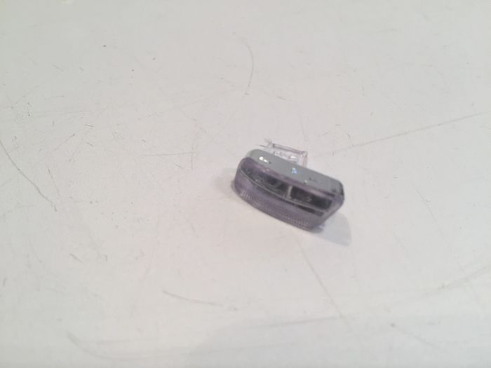 Phare avant droit pièce détachée miniature Burago Ferrari 348 tb 1/18 1/18e 1/18ème #A29 - photo numéro 2