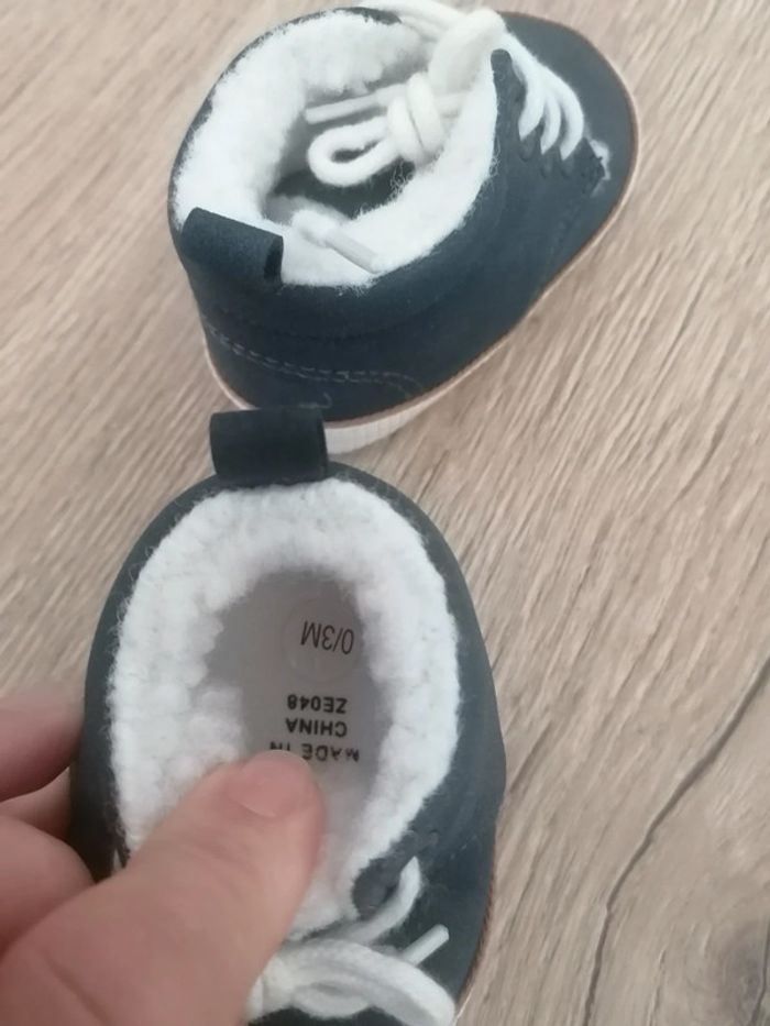 Tennis moumoute 0 3 mois - photo numéro 4