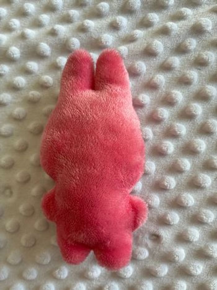 Peluche labubu neuve brodée - photo numéro 2
