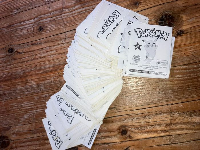 Lot de x192 AR stickers Pokémon