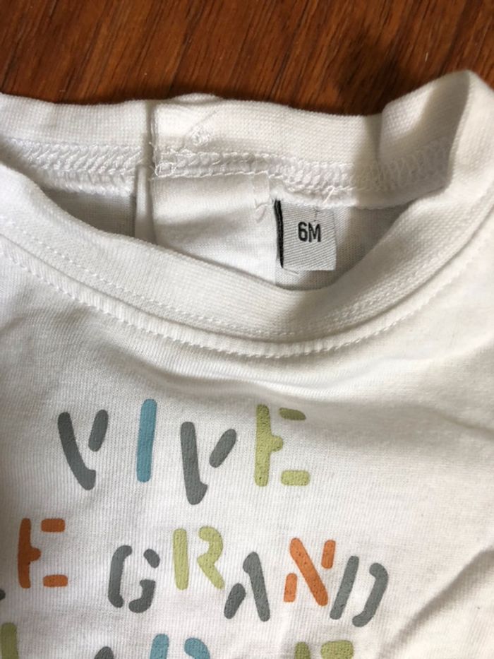 Tee shirt 6 mois - photo numéro 2