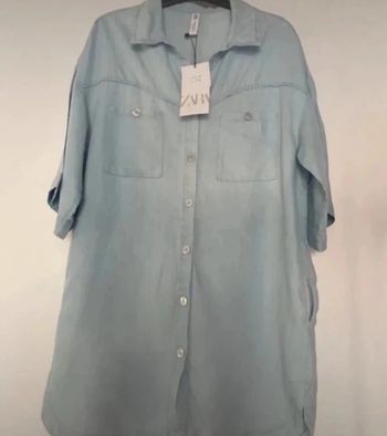 Chemise longue Zara taille XS coupe large neuve  Poches sur le côté