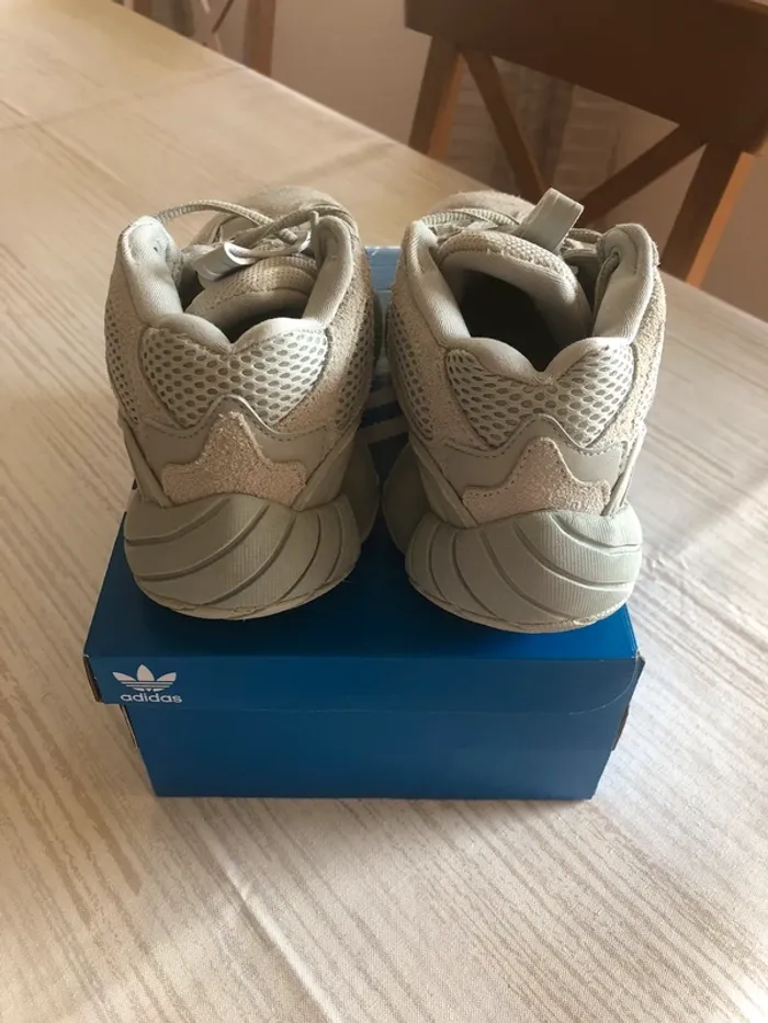 Yeezy 500 Salt - photo numéro 5