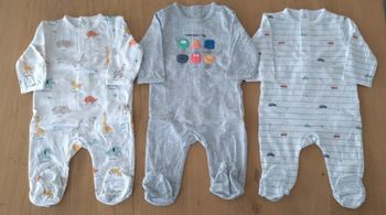 Lot 34 vêtements 3 mois