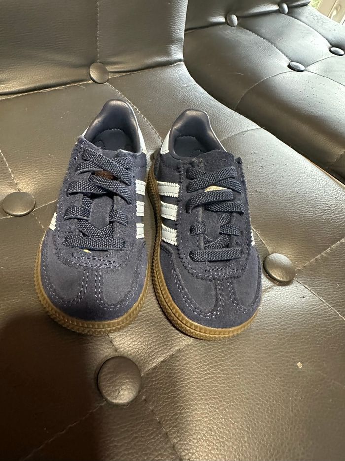 Basket adidas