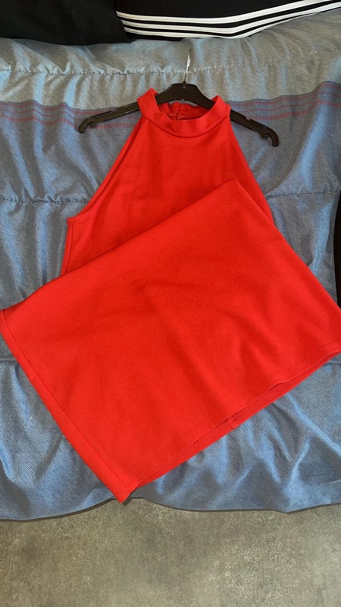 Robe rouge - photo numéro 2