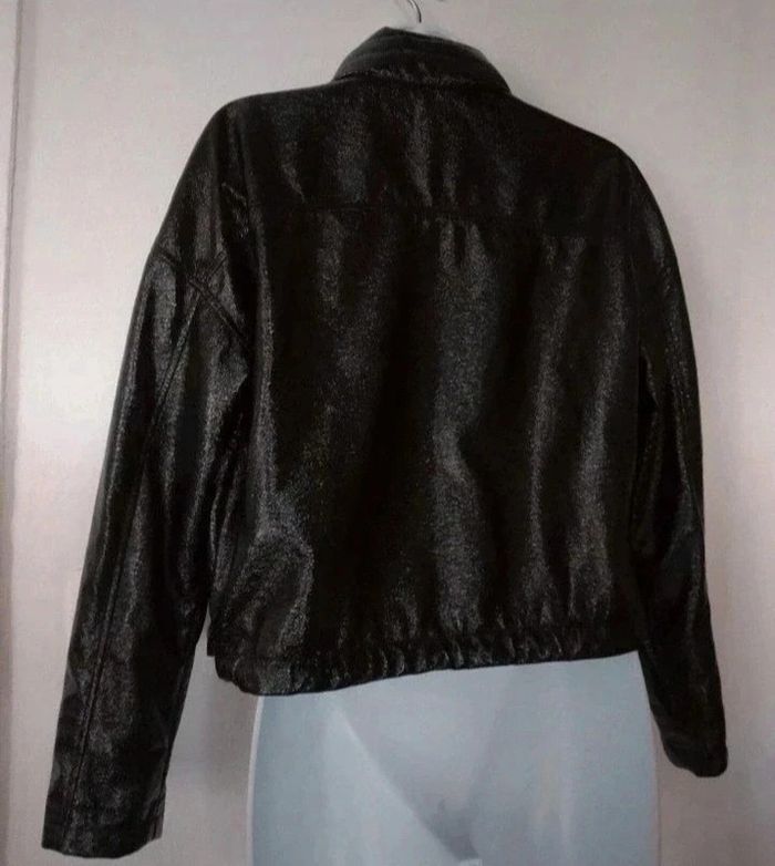 Blouson avec capuche femme.34.. - photo numéro 3