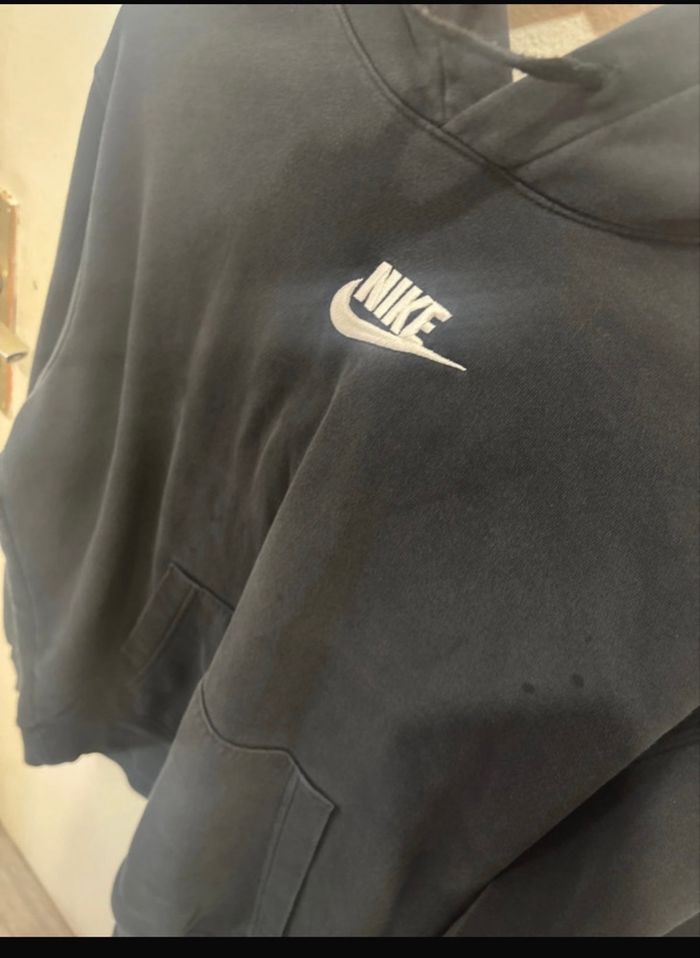 Pull Nike taille M - photo numéro 3