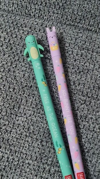 Legami Lapin de Pâques 2025 + Tortue de la 1ERE édition Under the Sea Limited Edition = 2 Stylos 