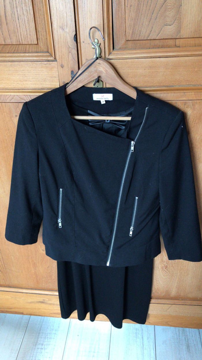 Robe noire et sa veste - photo numéro 4