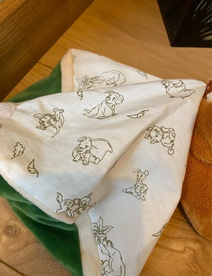 Peluche doudou Bambi - photo numéro 3