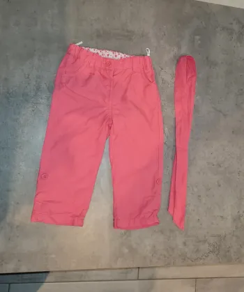 Pantalon C&A, taille 18 mois. (80cm)