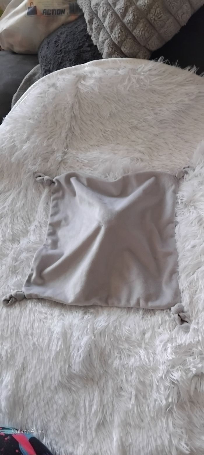 Doudou mouton carré plat gris - Shenzhen - photo numéro 2