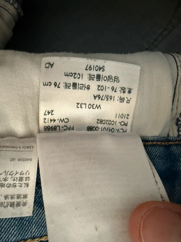 Short Levi ´S en bon état taille 38 bleu - photo numéro 7