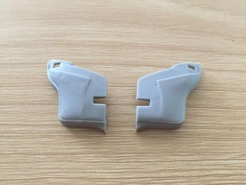 Lot x2 accoudoir banquette pièce détachée miniature 1/18 Citroën 15cv 1952 Maisto #A40