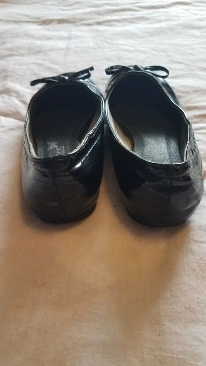 Ballerines noires - photo numéro 2