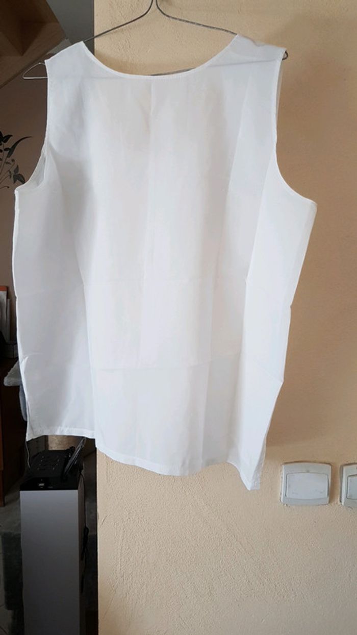 Top blanc - photo numéro 3
