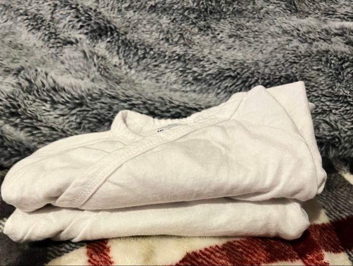 Lots 2  bodies blanc